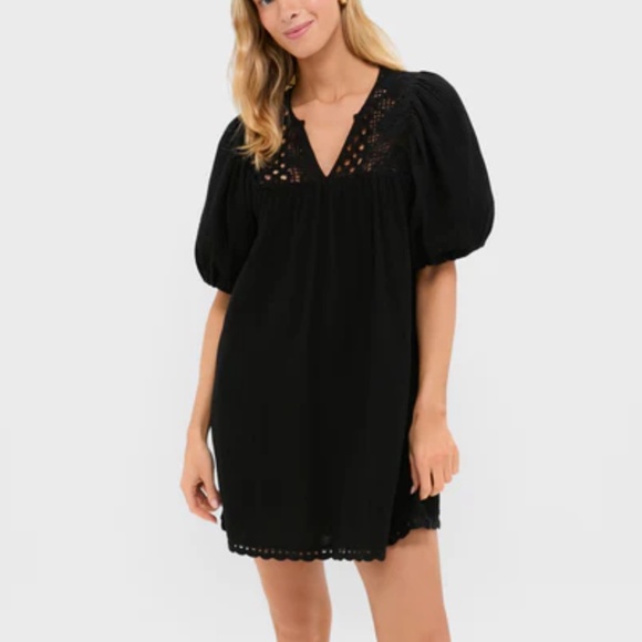 Hyacinth House Dresses & Skirts - HYACINTH HOUSE Black Crochet Diana Mini Dress